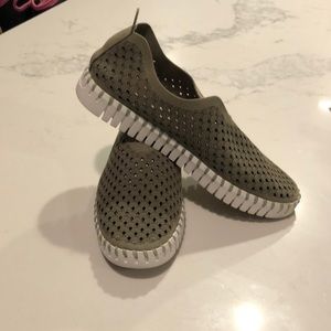 Tulips by Ilse Jacobsen